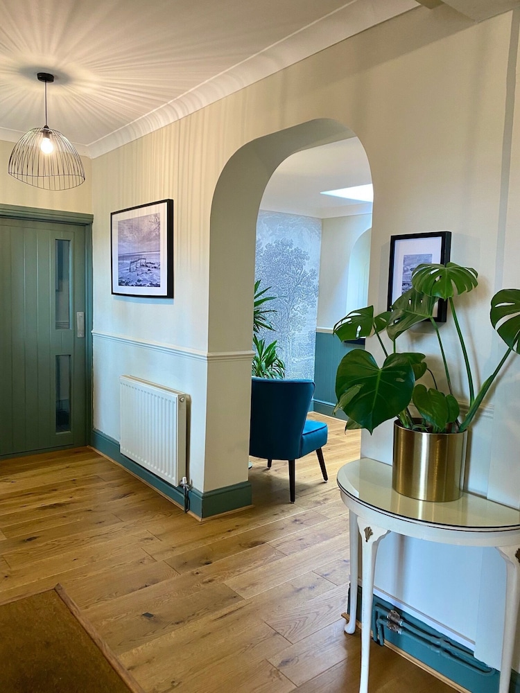 the emsworth bandb hotel