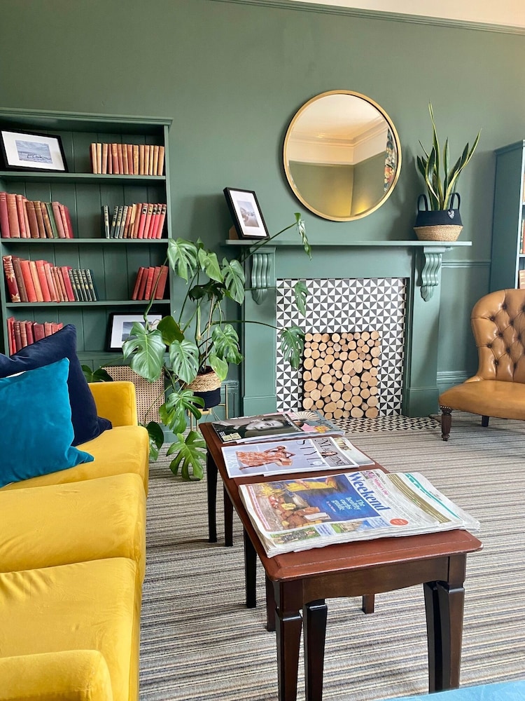 the emsworth bandb hotel