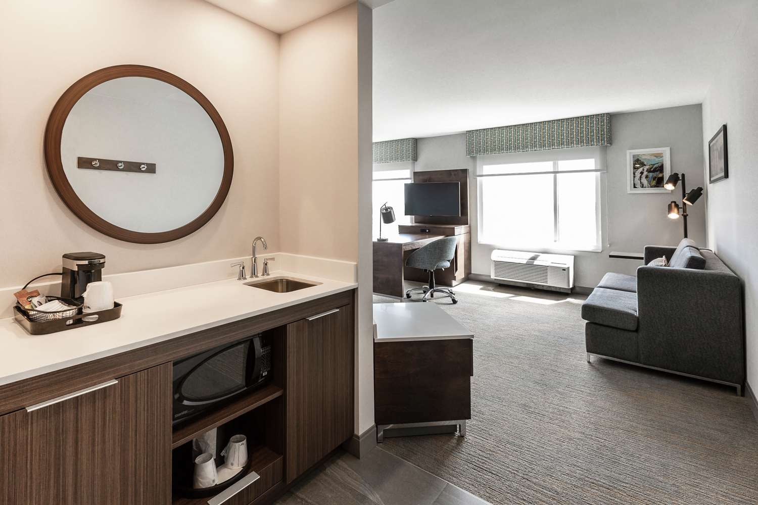 hampton inn and suites by hilton quebec city beauport