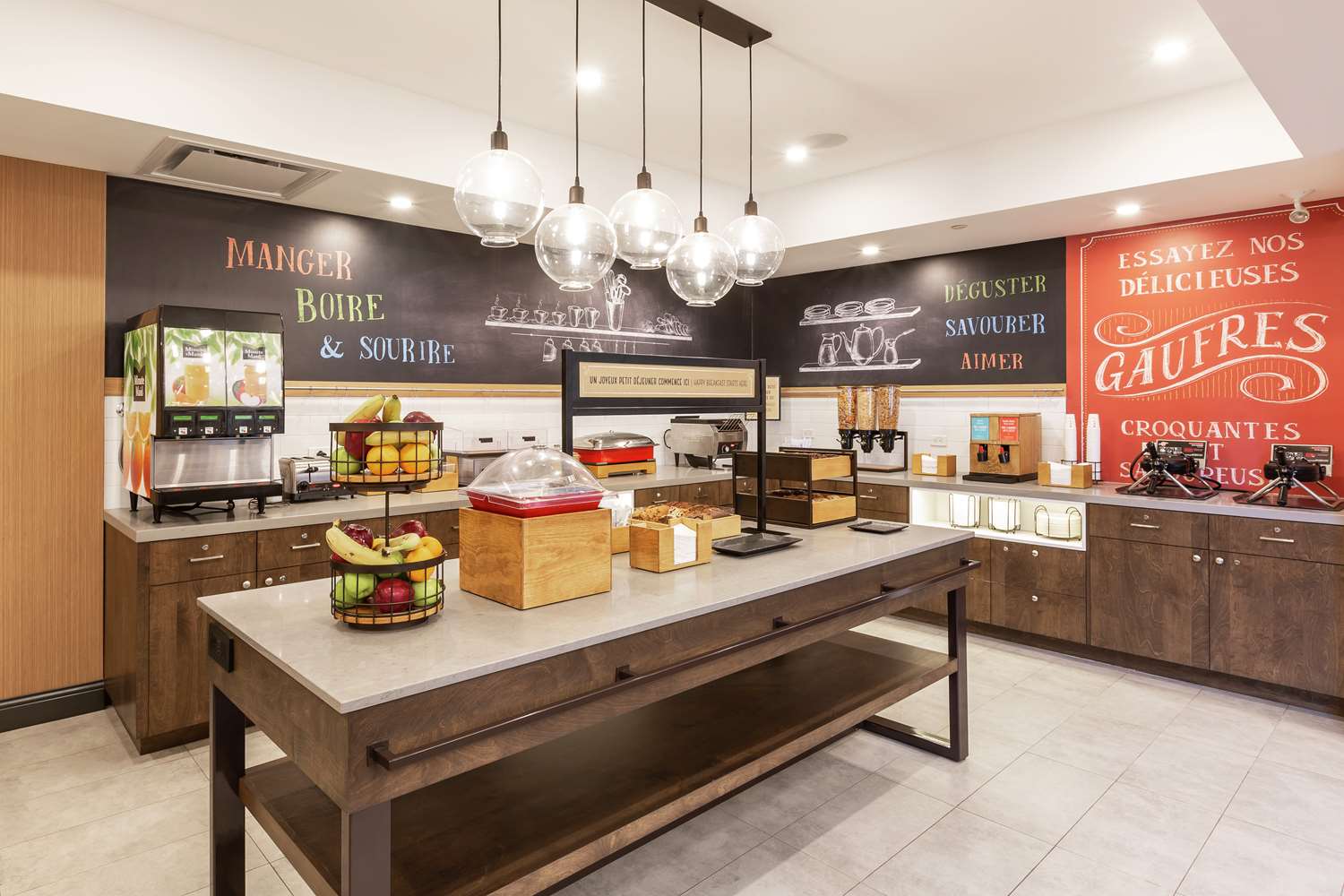 hampton inn and suites by hilton quebec city beauport