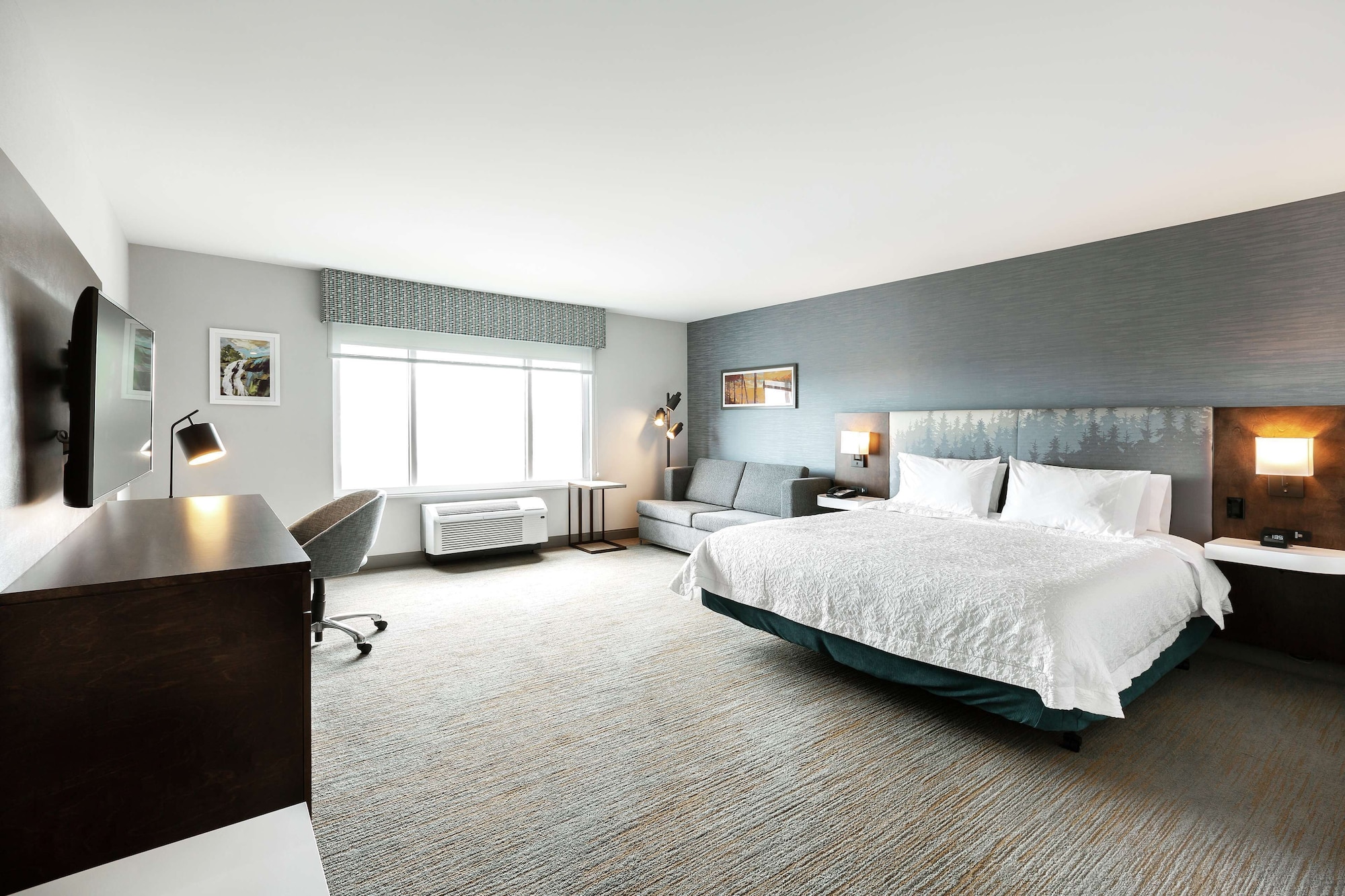 hampton inn and suites by hilton quebec city beauport
