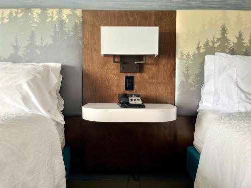 hampton inn and suites by hilton quebec city beauport