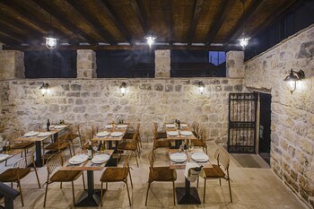 Heritage Hotel Dea Hvar,Hvar Island>>Hvar,4 star