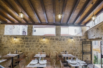 Heritage Hotel Dea Hvar,Hvar Island>>Hvar,4 star