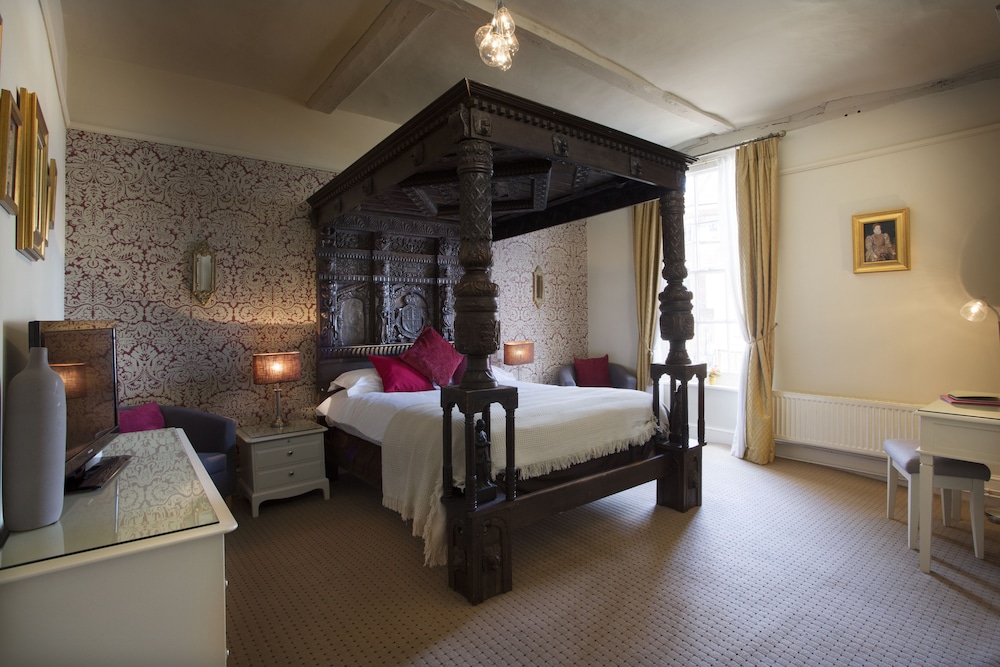 the george hotel