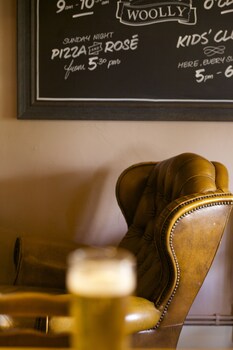 the woolpack country inn