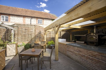 the woolpack country inn