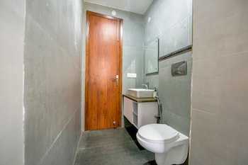Nyra Residency,West Delhi>>Gurugram,3 star