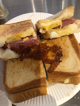 book tea bed shinjuku gyoen