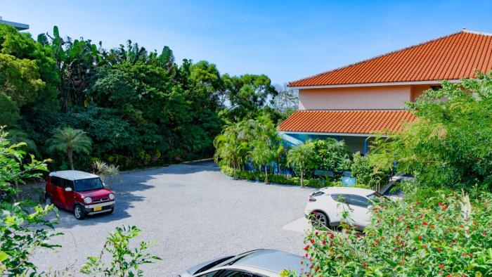 little mermaid hotel ishigakijima