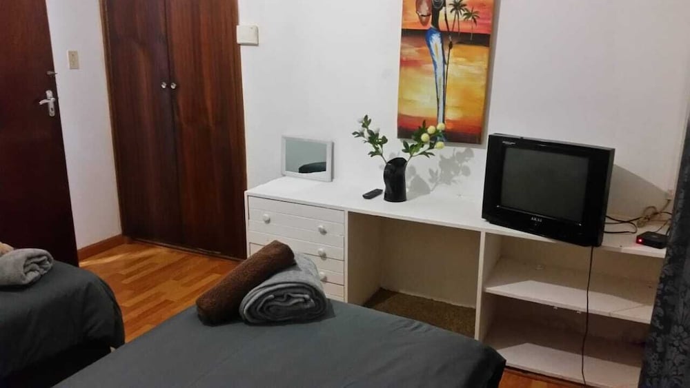 asante sana guesthouse