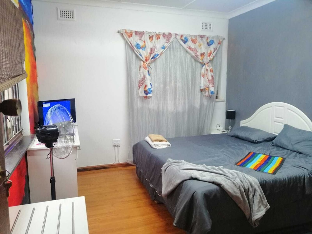 asante sana guesthouse