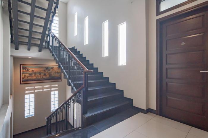 reddoorz near simpang dago 2