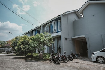 reddoorz jamin ginting medan