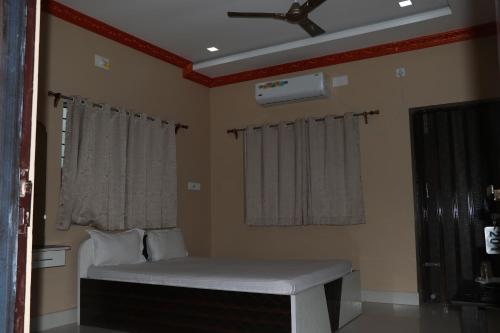somani inn