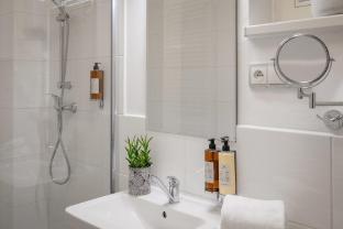 city leaf apartments by adrez living