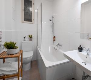 city leaf apartments by adrez living