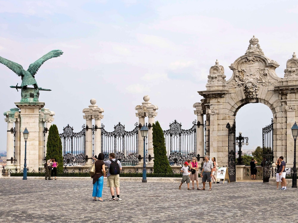 mercure budapest castle hill