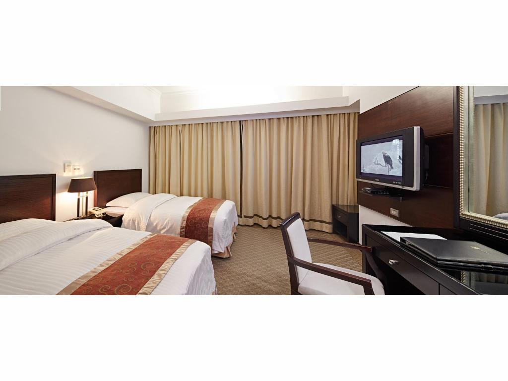 la plaza hotel