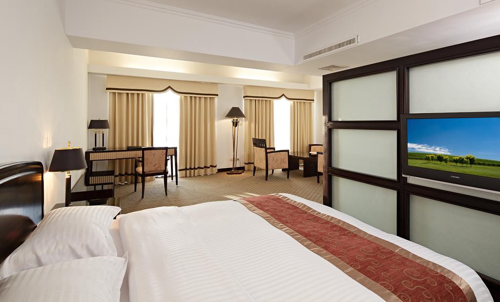la plaza hotel