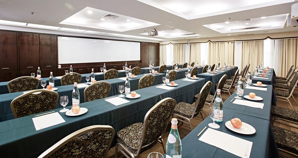 la plaza hotel