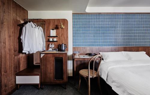 la plaza hotel