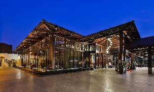 queena plaza hotel tainan