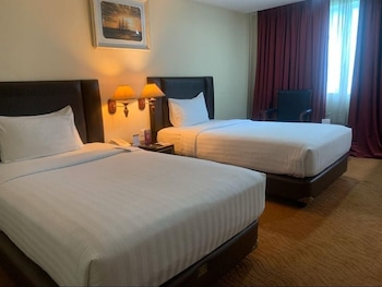 pacific palace hotel