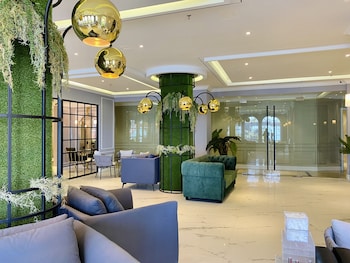 grand eska hotel and residences chse certified