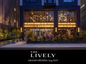 the lively osaka honmachi