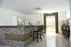 hallmark express hotel