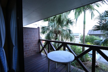 pension sea forest
