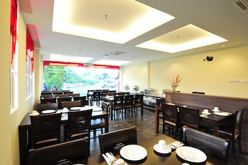 Hallmark Crown Hotel,Malacca>>Bandar Melaka,4 star