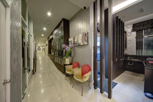 arenaa deluxe boutique hotel