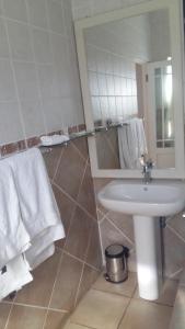 lizas cottage guesthouse