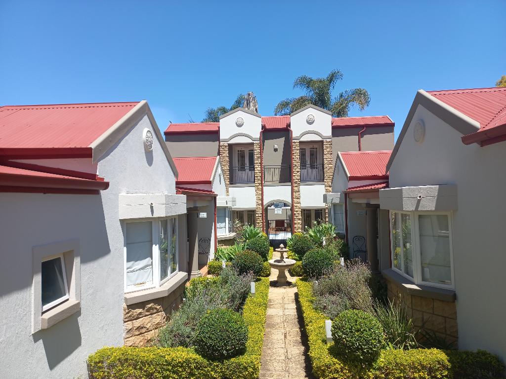 lizas cottage guesthouse