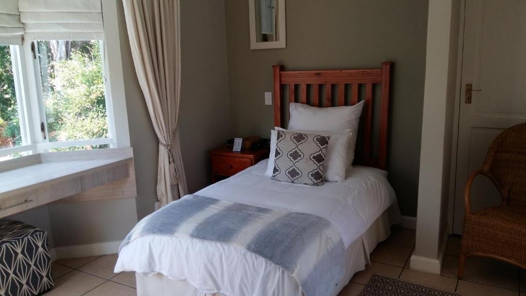 lizas cottage guesthouse