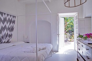 eremo di montevergine ischia apartments