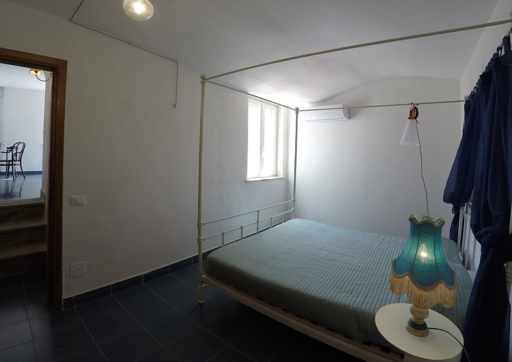 eremo di montevergine ischia apartments