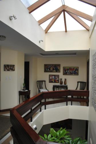 mak inn house
