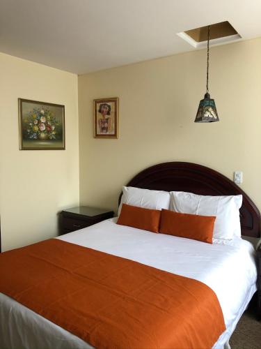 mak inn house