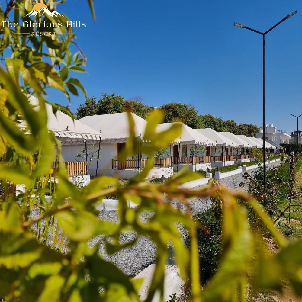 the glorious hills resort pushkar
