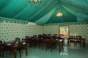 the glorious hills resort pushkar