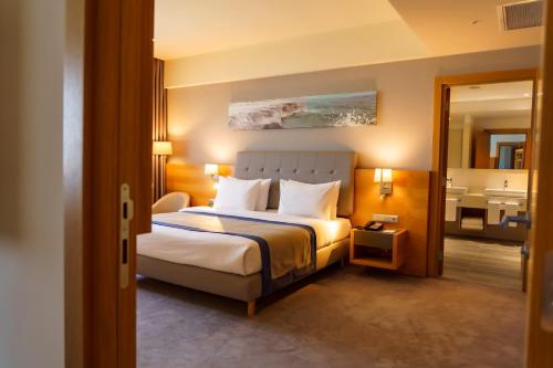holiday inn aktau seaside an ihg hotel