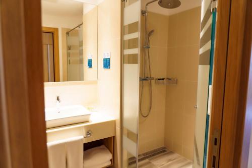 holiday inn aktau seaside an ihg hotel