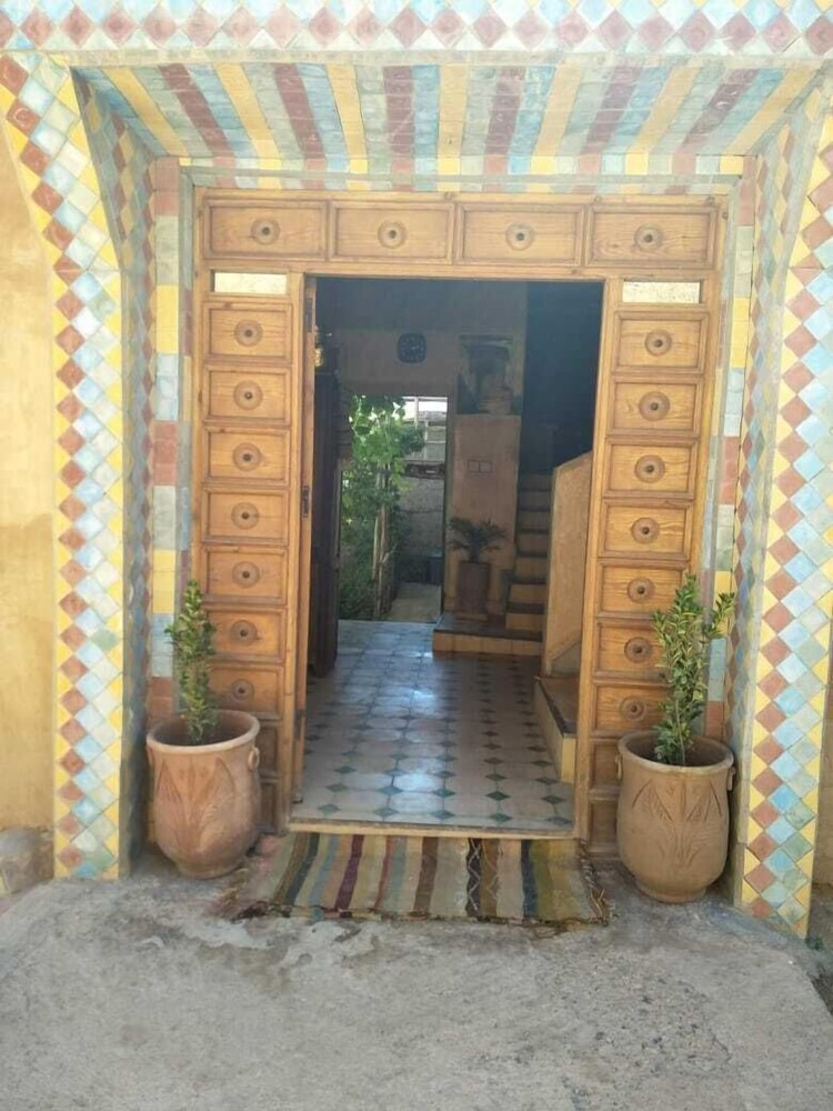 gite paradis dait bouguemez hostel