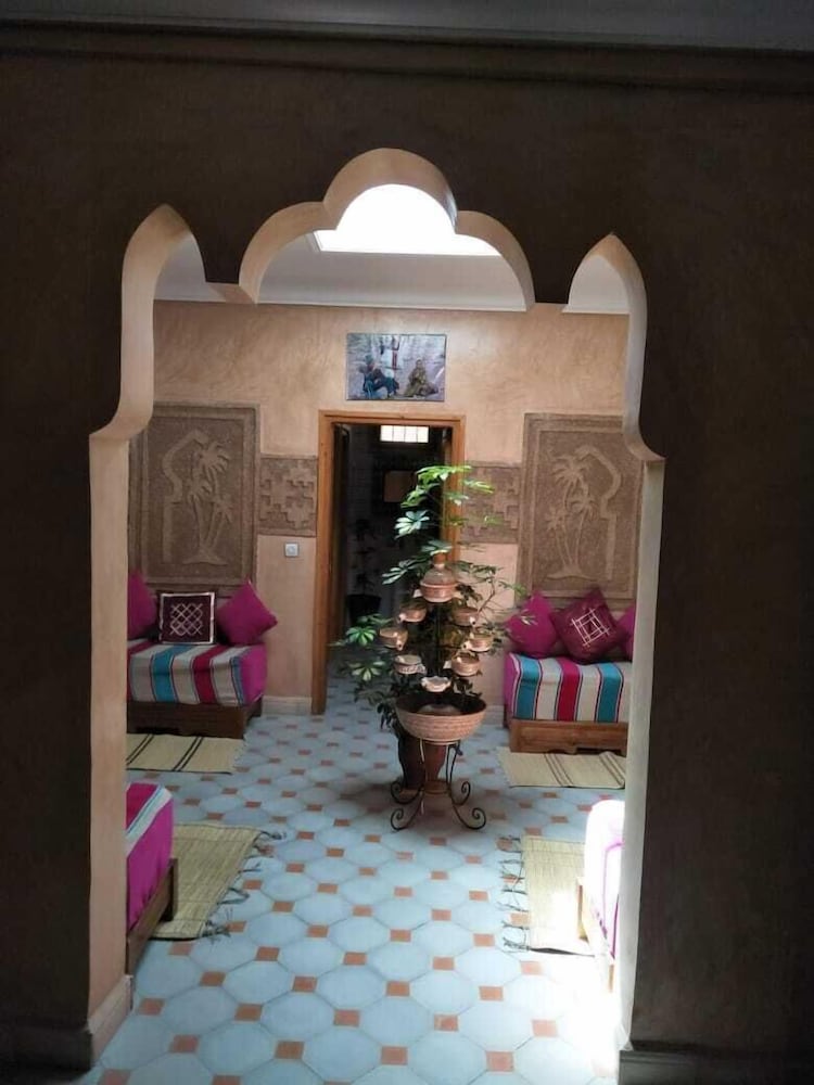 gite paradis dait bouguemez hostel