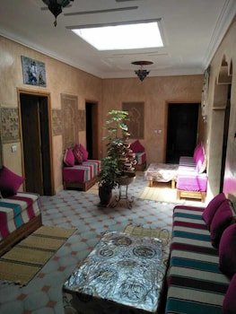 gite paradis dait bouguemez hostel