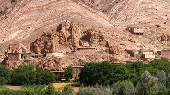 gite paradis dait bouguemez hostel