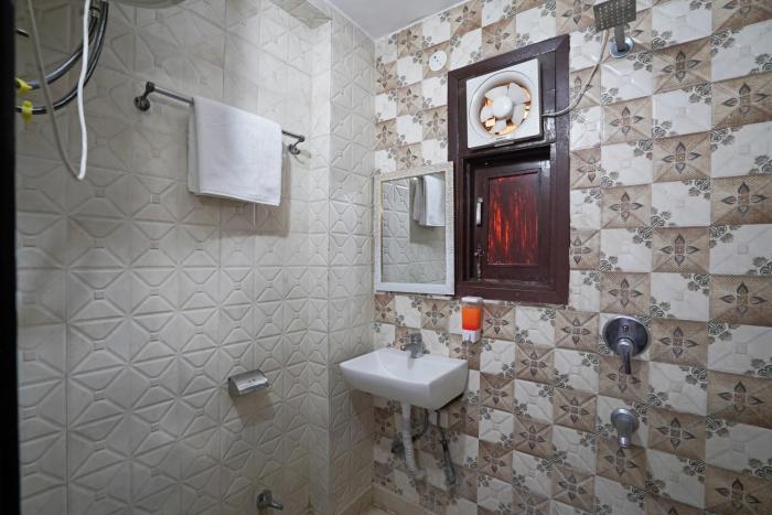 hotel south delhi inn